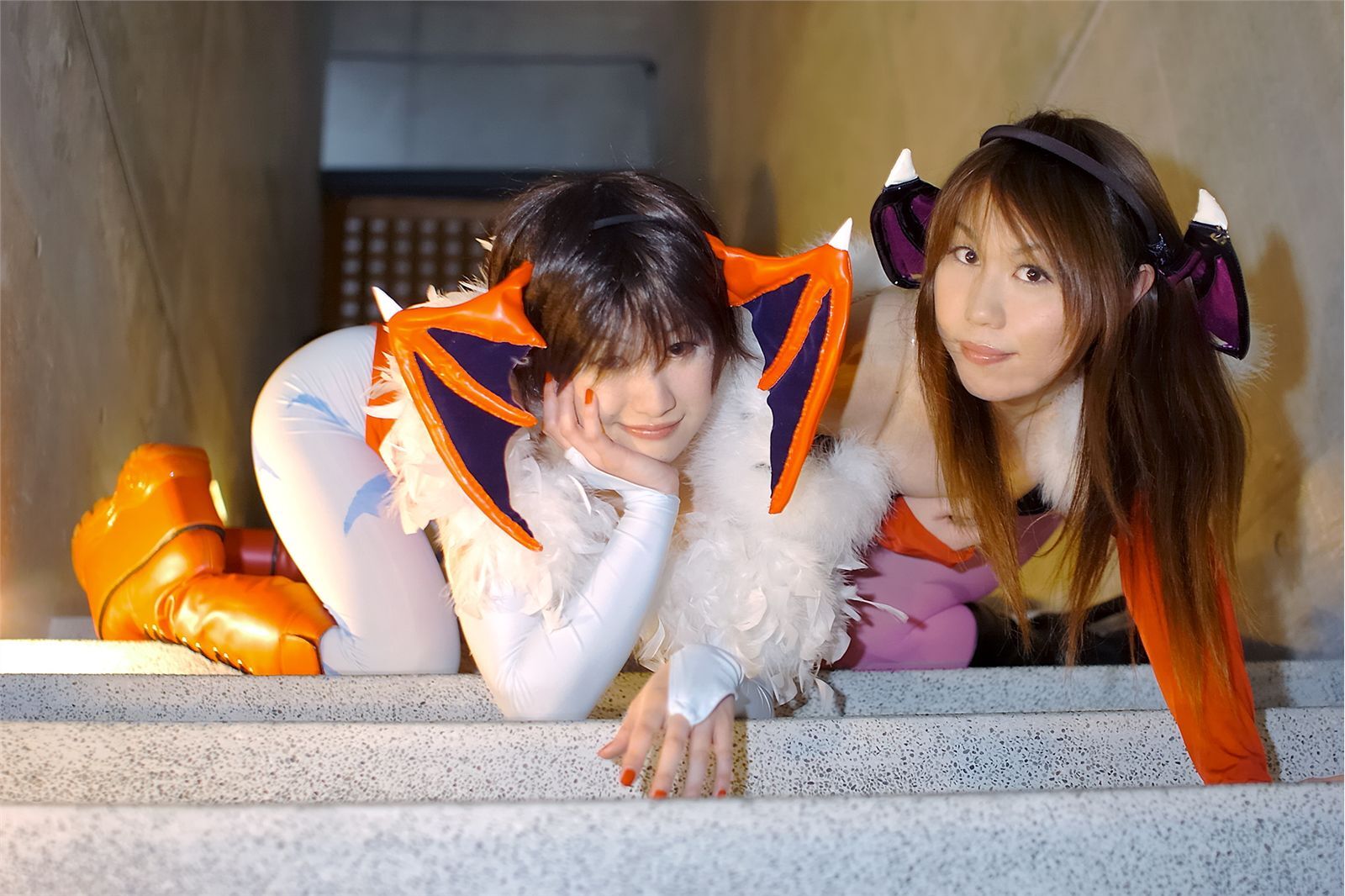 [Cosplay] 2013.04.08 Hot Lilith and Morrigan sexy Cosplay